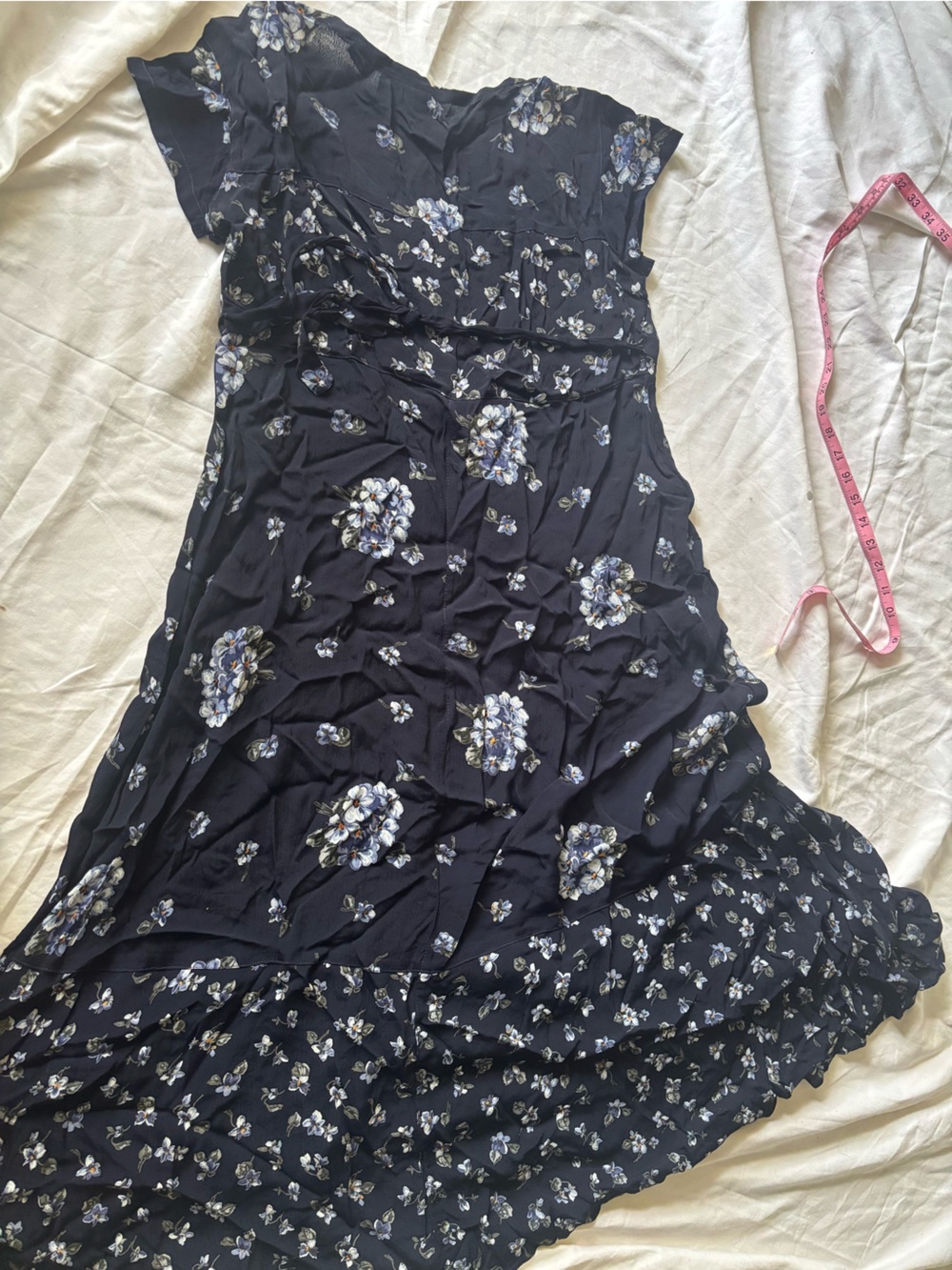 Navy Floral Cap-Sleeve Midi Dress - Picture 5 of 5